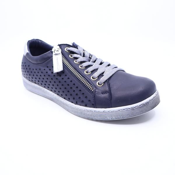 Rilassare Token Perforated Navy Silver