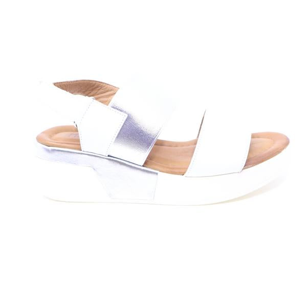 Hinako Casino White Silver