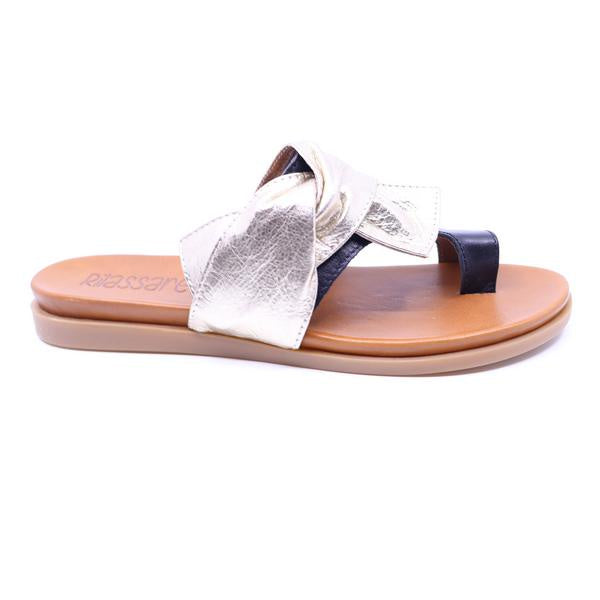 Rilassare Brie Black Gold