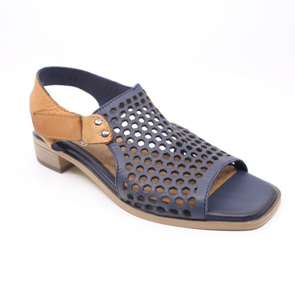 Rilassare Denise Navy