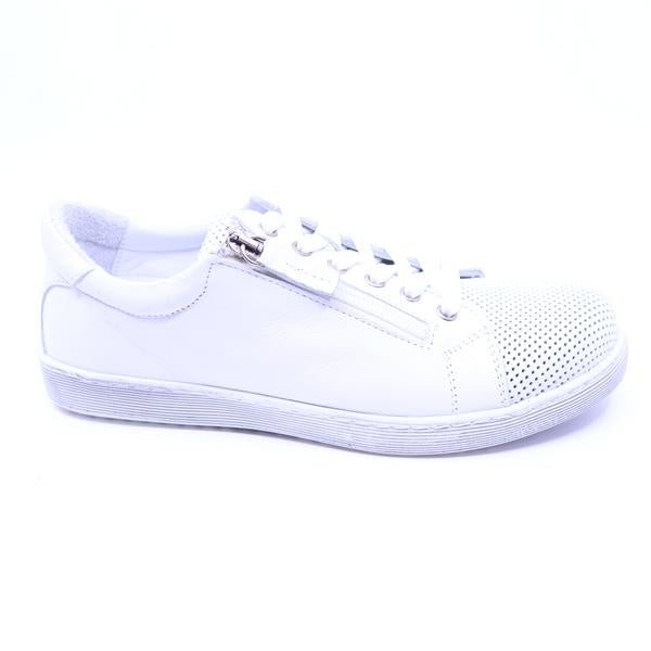 Rilassare Tommie White