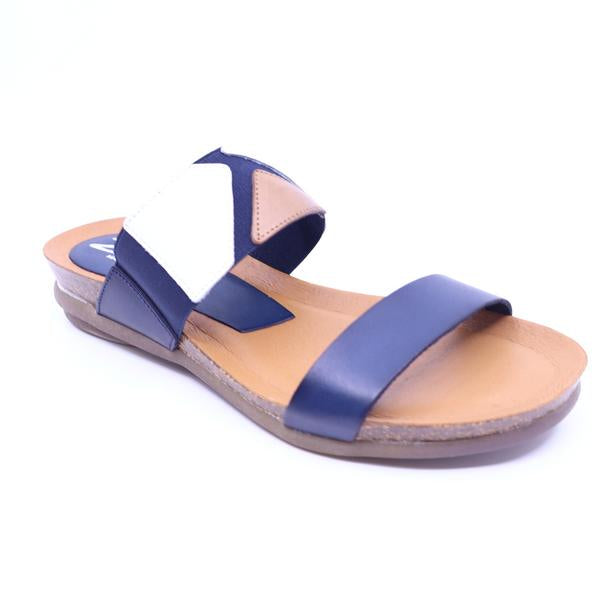 Zeta Resort Navy White Multi
